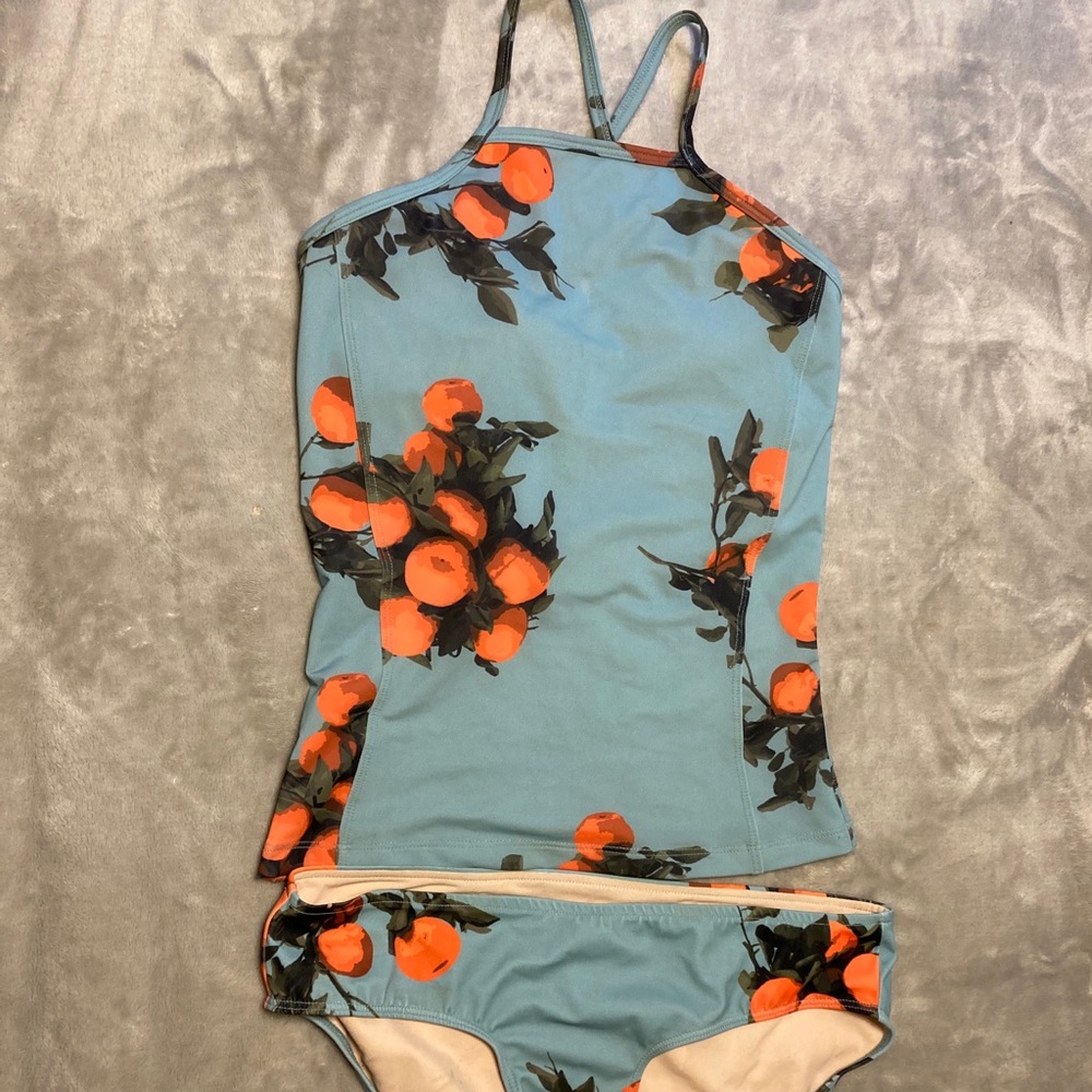 High neck two-piece Tankini